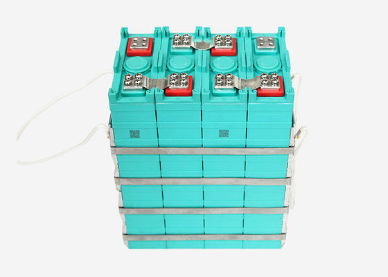 سعر جيد 12 فولت 100 أمبير خلية بطارية ليثيوم المنشورية LiFePO4 3.2v 100Ah متصل