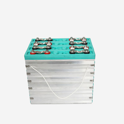 سعر جيد بطارية ليثيوم أيون LiFePO4 المنشورية 3.2V 300Ah متصل